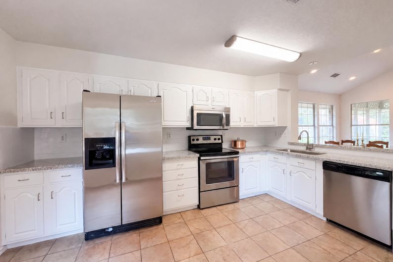 Photo 6 of 19 of 1119 Coe Rd, Pinehurst, TX