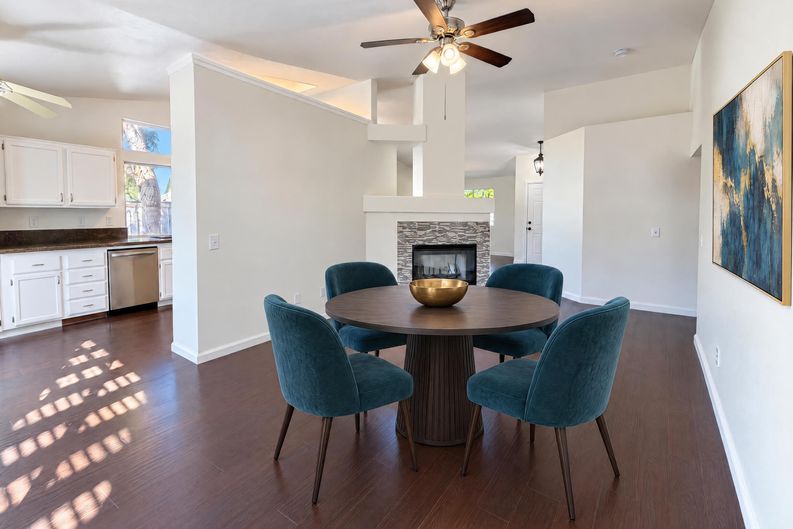 Photo 4 of 19 of 13759 Clear Valley Rd, Victorville, CA