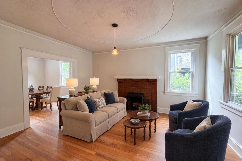 Photo 3 of 21 of 3311 Garland Ave, Richmond, VA
