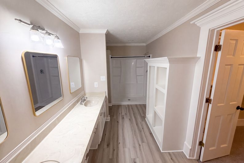 Photo 12 of 26 of 6257 N Summers Cir, Douglasville, GA