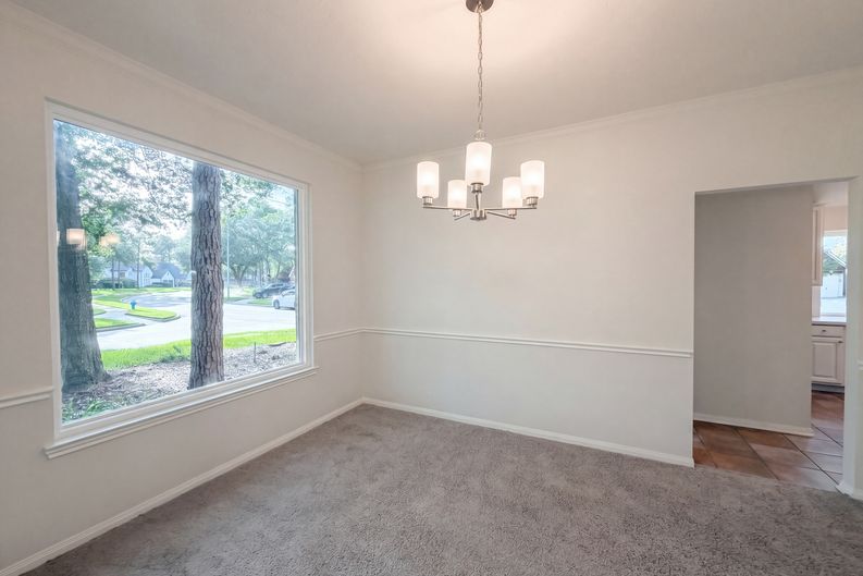 Photo 7 of 22 of 14310 Amyford Ct, Cypress, TX