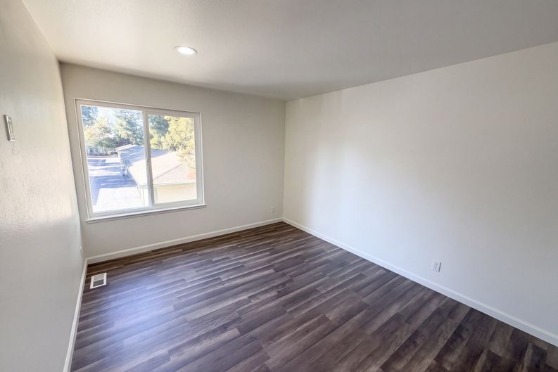 Photo 8 of 15 of 2767 Lone Bluff Way, San Jose, CA