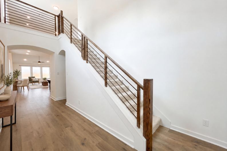 Photo 8 of 19 of 118 Neches Nook Ct, Conroe, TX