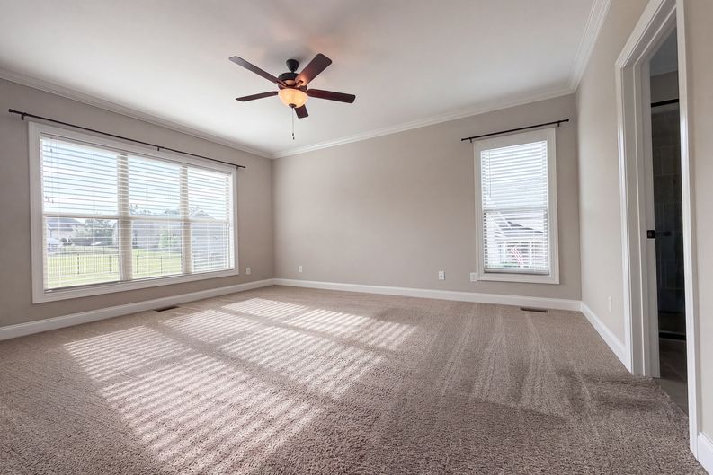 Photo 4 of 18 of 1307 Christina Ct, Lebanon, TN