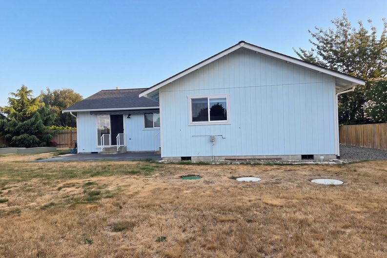 Photo 17 of 19 of 131 Duke Dr, Sequim, WA