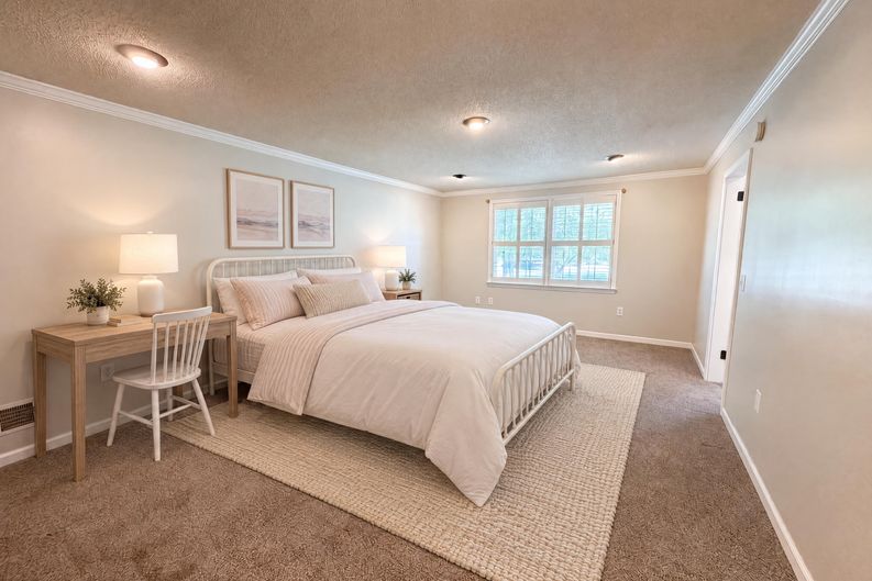 Photo 12 of 20 of 3006 Hilldale Rd, West Columbia, SC
