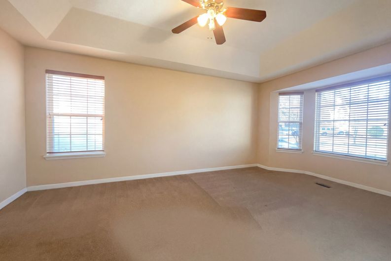 Photo 10 of 24 of 3062 Crest Ridge Cir SW, Marietta, GA