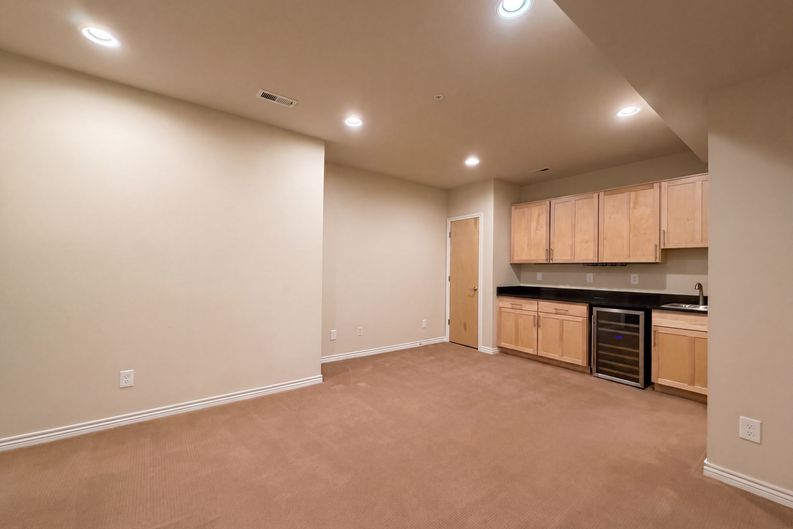 Photo 28 of 38 of 4117 Clifton Ct, Boulder, CO
