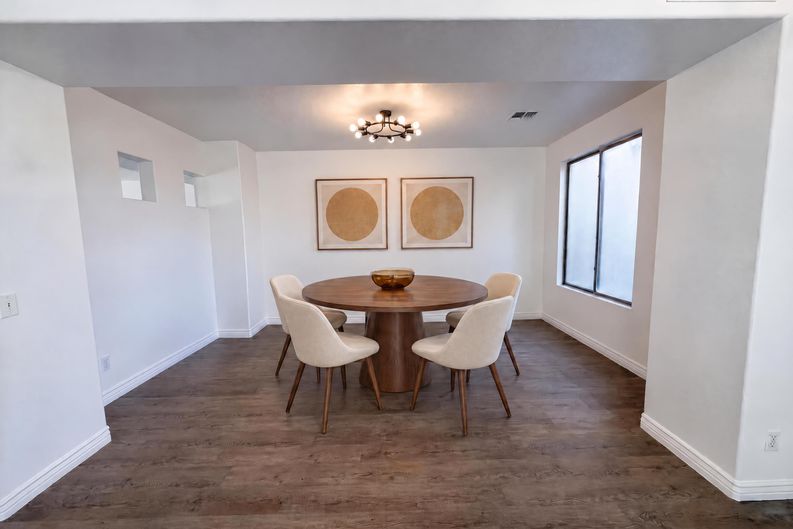 Photo 6 of 35 of 17645 W Hale Bopp Dr, Goodyear, AZ