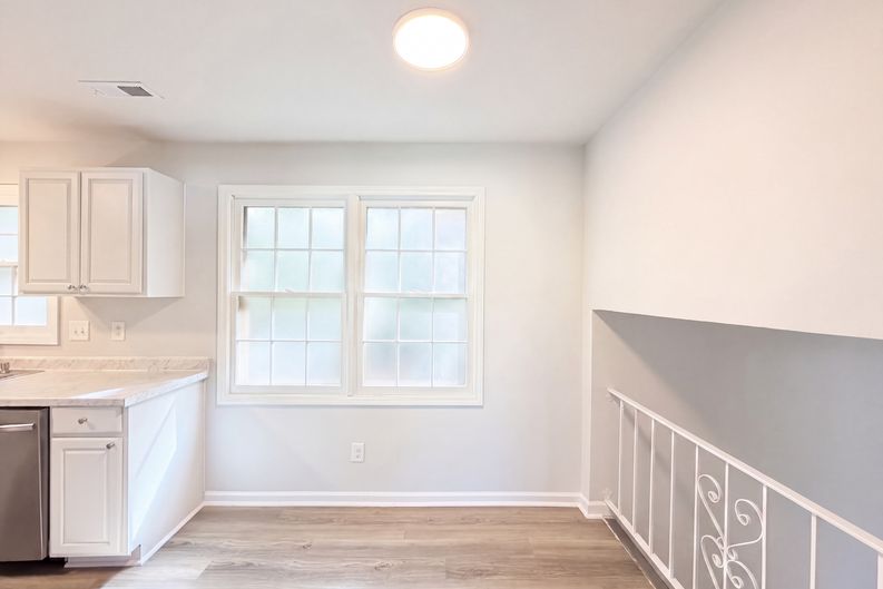 Photo 7 of 20 of 2717 O Hara Dr, Charlotte, NC