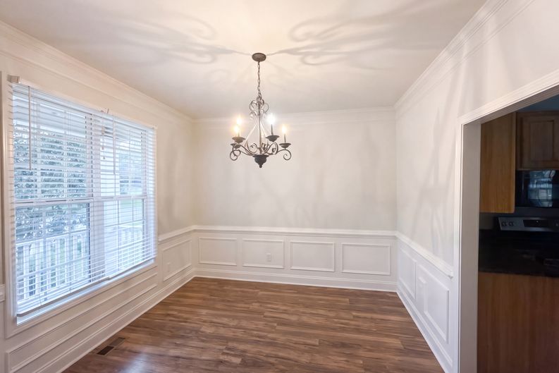 Photo 35 of 43 of 8230 Mossybrook Ln, Douglasville, GA
