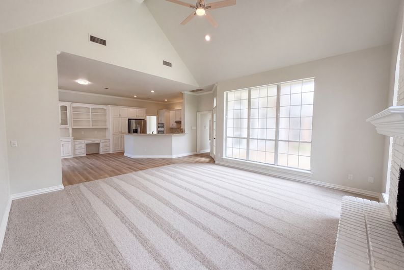 Photo 11 of 32 of 1609 Brentwood Trl, Keller, TX