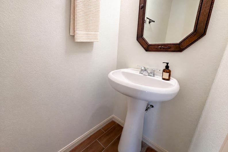 Photo 15 of 40 of 6311 Richland Hills Dr, Katy, TX