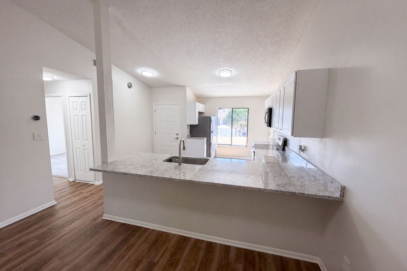 Photo 8 of 26 of 190 Pine Knoll Ct, Casselberry, FL