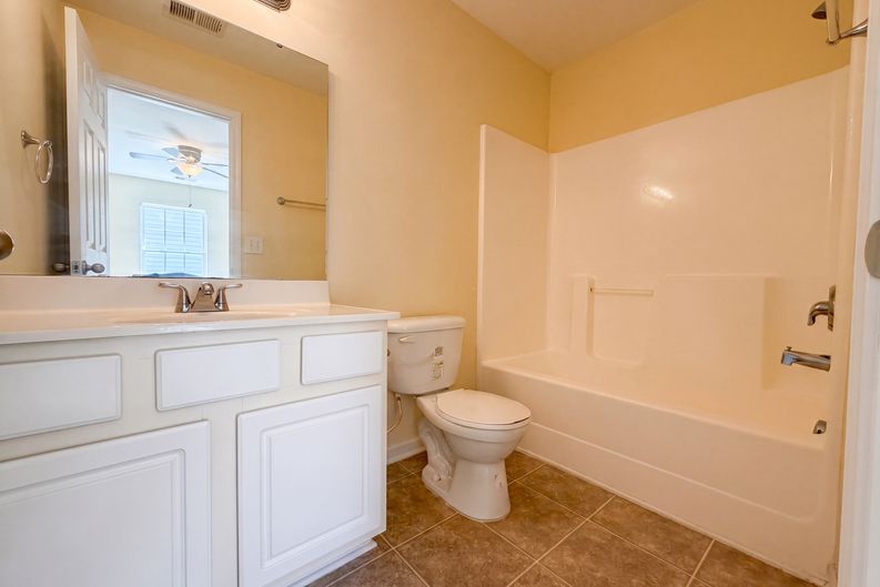 Photo 6 of 15 of 1033 Rabon Pond Dr, Columbia, SC