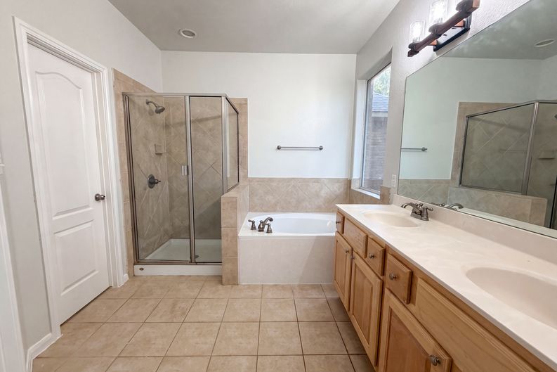 Photo 15 of 22 of 2404 Danciger Ln, Cedar Park, TX