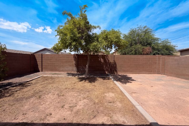 Photo 32 of 34 of 1390 E Ryan Rd, San Tan Valley, AZ