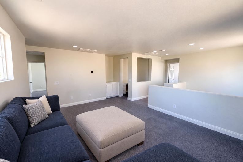 Photo 12 of 33 of 1265 Lavender Ln, Hemet, CA