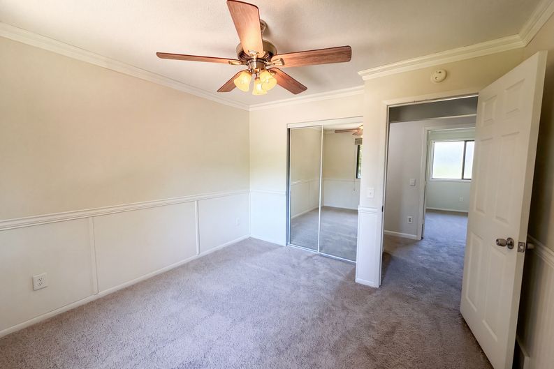 Photo 10 of 24 of 13802 Holyoke Path, Apple Valley, MN