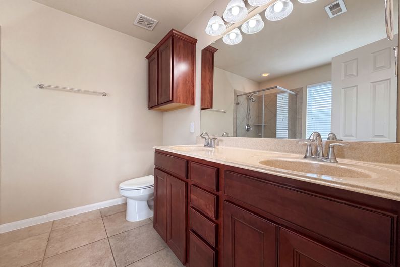 Photo 10 of 21 of 9965 Boulder Bend Ln, Brookshire, TX