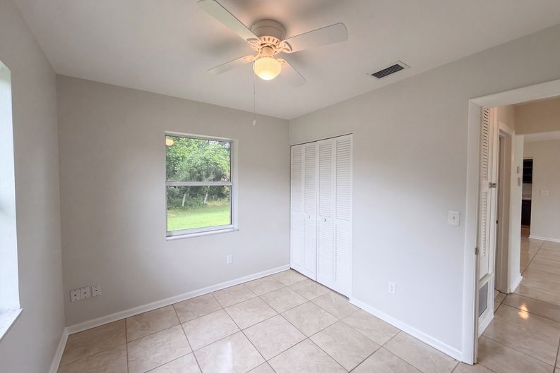 Photo 12 of 24 of 1521 Fort Smith Blvd, Deltona, FL