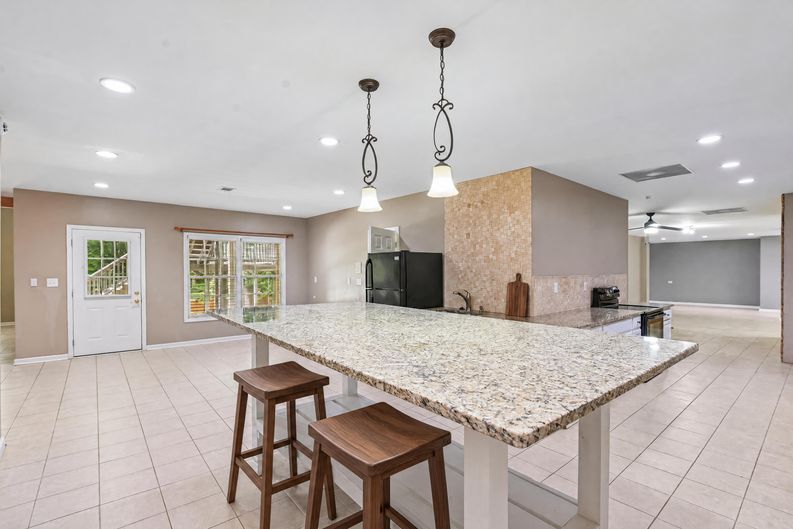 Photo 53 of 79 of 2077 Coolidge Way NW, Acworth, GA