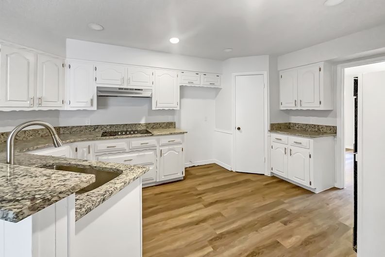 Photo 8 of 25 of 203 Westpark Dr S, McKinney, TX