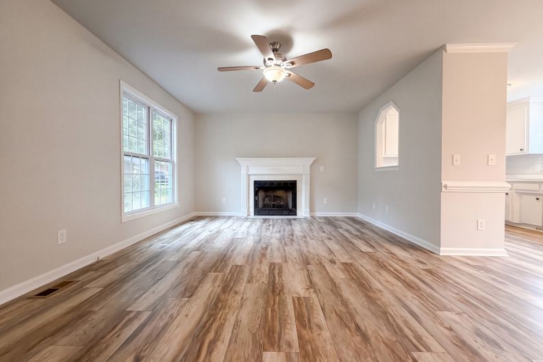 Photo 3 of 20 of 7848 James Austin Rd, Willow Spring, NC