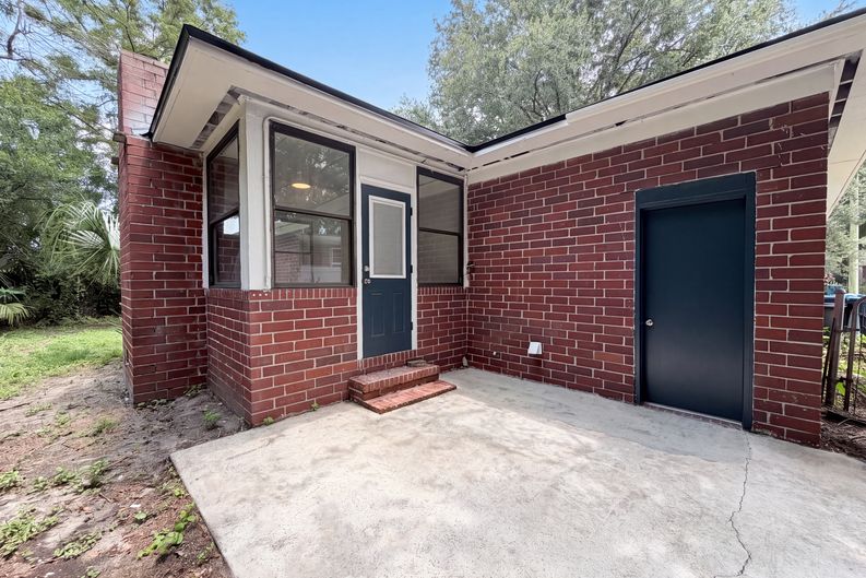 Photo 15 of 16 of 6309 Pine Cove Ln, Jacksonville, FL