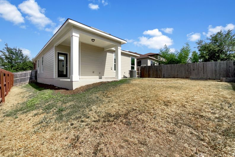 Photo 19 of 20 of 8403 Brazos Pt, San Antonio, TX