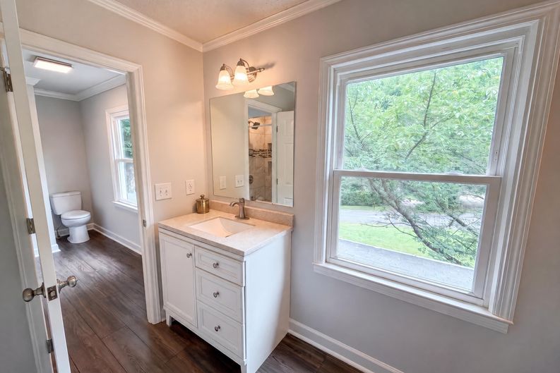 Photo 19 of 22 of 3029 Southampton Cir, Gastonia, NC