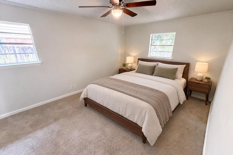 Photo 10 of 21 of 912 S 23rd St, Nederland, TX