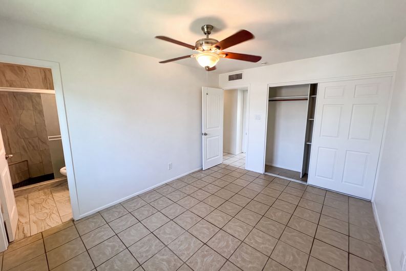 Photo 4 of 20 of 14838 N 33rd Dr, Phoenix, AZ