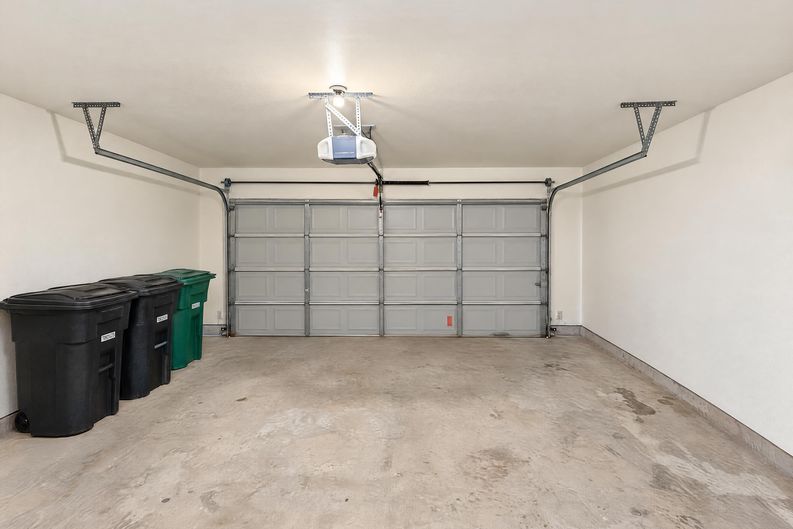 Photo 18 of 23 of 12938 Maile Park Dr, Houston, TX