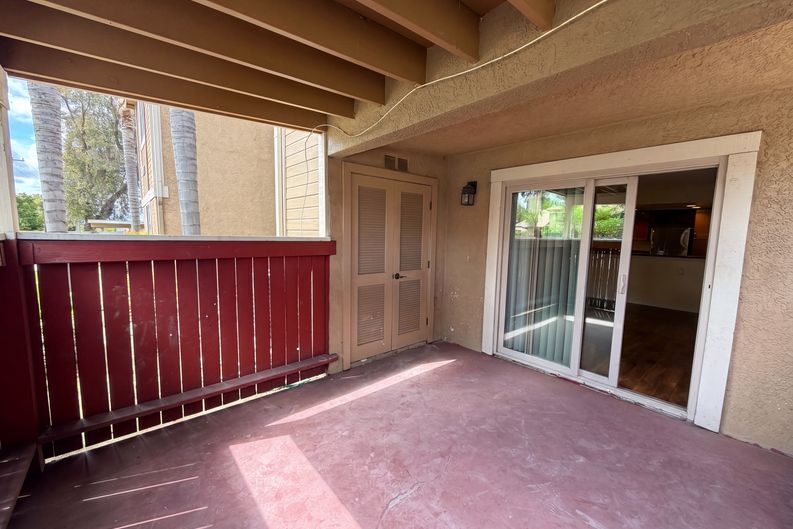 Photo 5 of 31 of 920 S Palmetto Ave, Ontario, CA