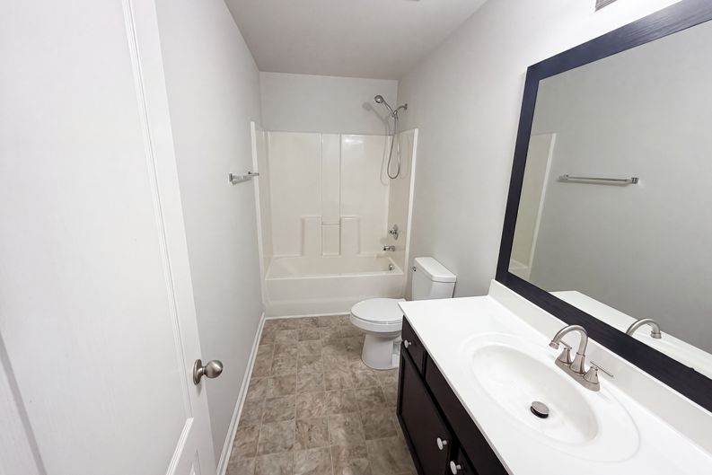 Photo 15 of 23 of 212 Summergate Ln, Villa Rica, GA