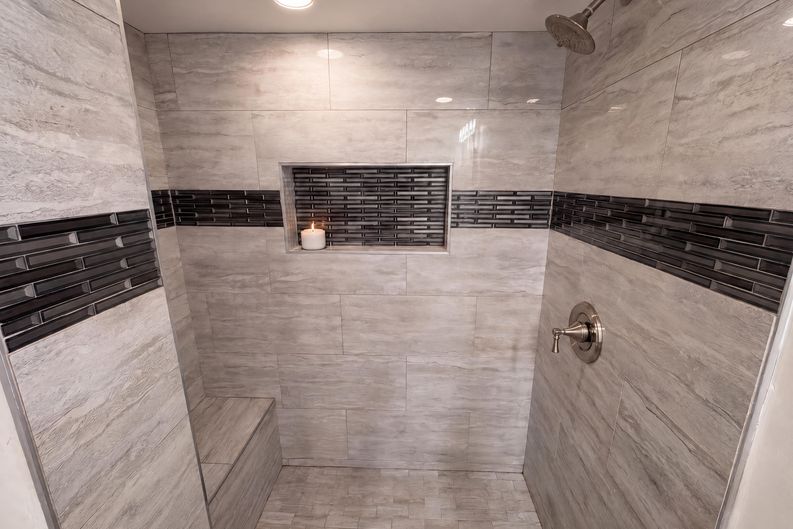 Photo 15 of 19 of 619 N 4th Ave, Maywood, IL