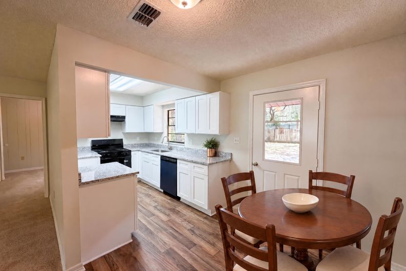 Photo 6 of 18 of 2505 Velma Ter, Leesburg, FL