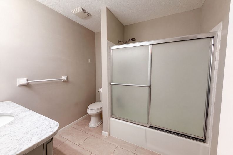 Photo 12 of 18 of 13397 Hughes Ct, Apple Valley, MN
