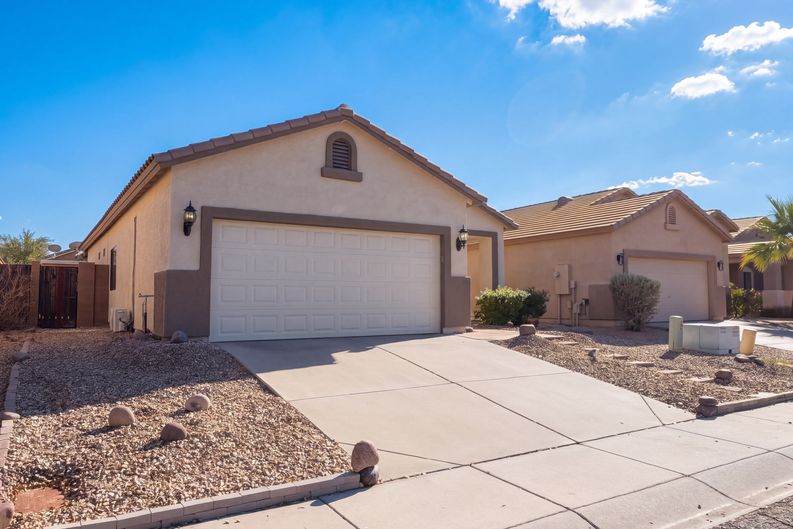 Photo 6 of 24 of 719 W Lydia Ln, Phoenix, AZ
