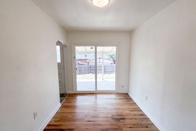 Photo 6 of 23 of 9190 Cypress Dr, Thornton, CO