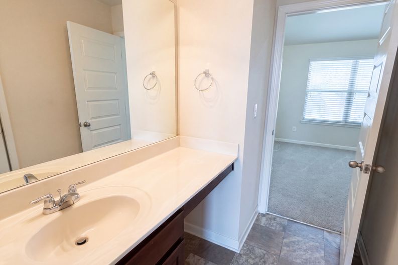Photo 17 of 30 of 798 Kallispel Ct, Hampton, GA