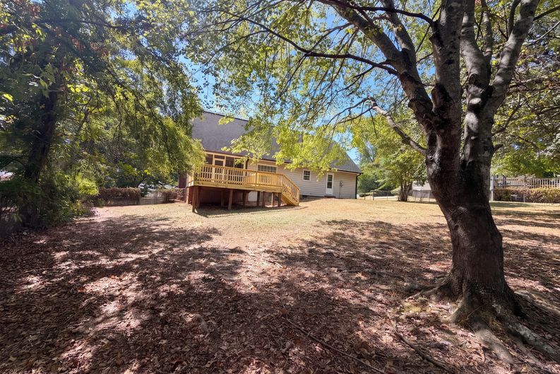 Photo 25 of 29 of 705 Strange Rd, Taylors, SC
