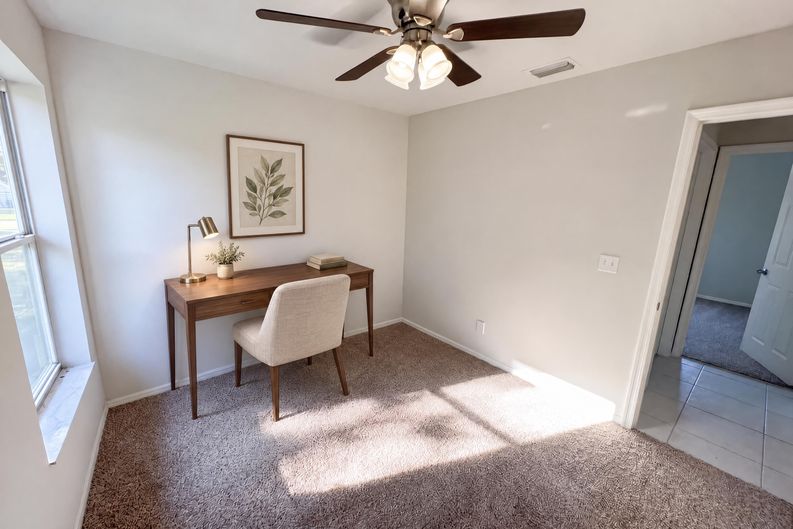 Photo 11 of 22 of 2397 SW Lejune St, Port Saint Lucie, FL