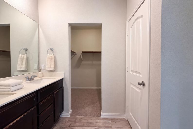Photo 10 of 20 of 1508 Ferryman Dr, Georgetown, TX