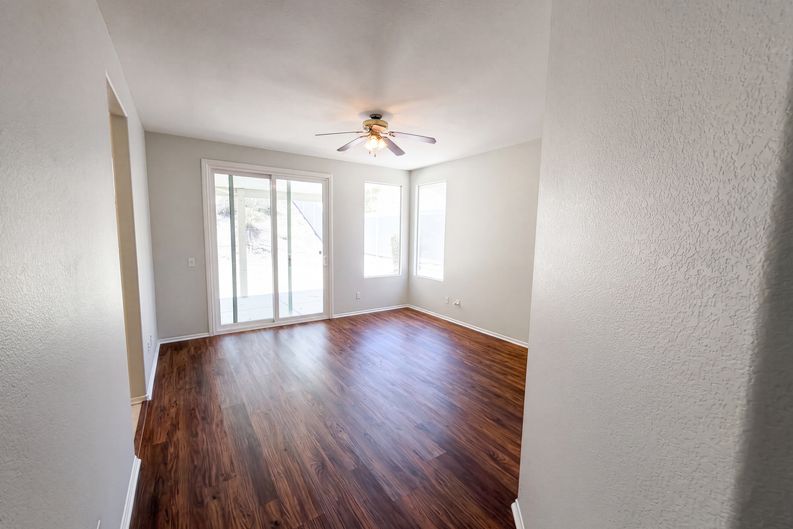 Photo 11 of 28 of 13477 Fairfield Dr, Corona, CA