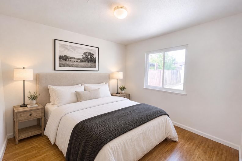 Photo 4 of 21 of 6920 Briggs Dr, Sacramento, CA