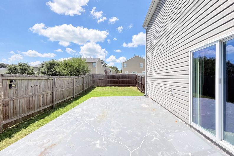 Photo 16 of 19 of 1578 Zeverly St, Winston Salem, NC