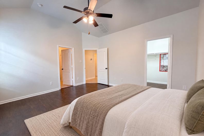 Photo 4 of 23 of 26339 Riley Glen Dr, Richmond, TX