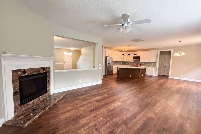 Photo 3 of 19 of 1812 Devonridge Dr, Fuquay Varina, NC